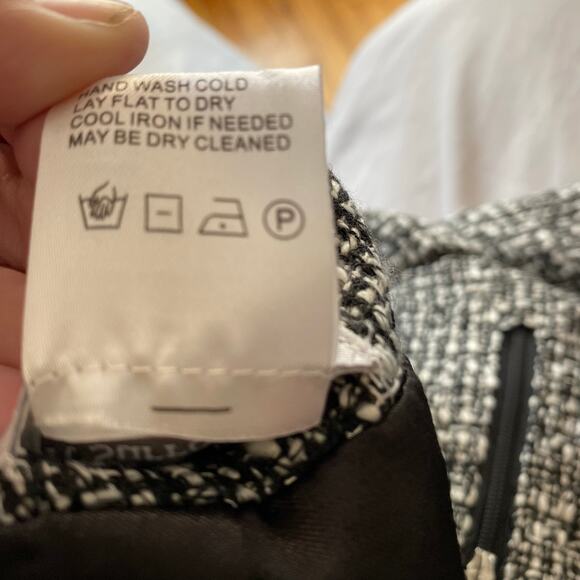 Soft Surroungs Black White Textured Tweed Blazer SZ M Career Professional Office - Picture 6 of 6